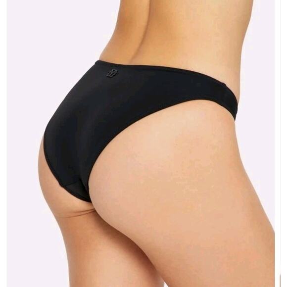 Fabletics Bikini Bottom Gabriella Swim Brief Bottoms Black Cheeky Women L 10 NWT - Picture 2 of 8